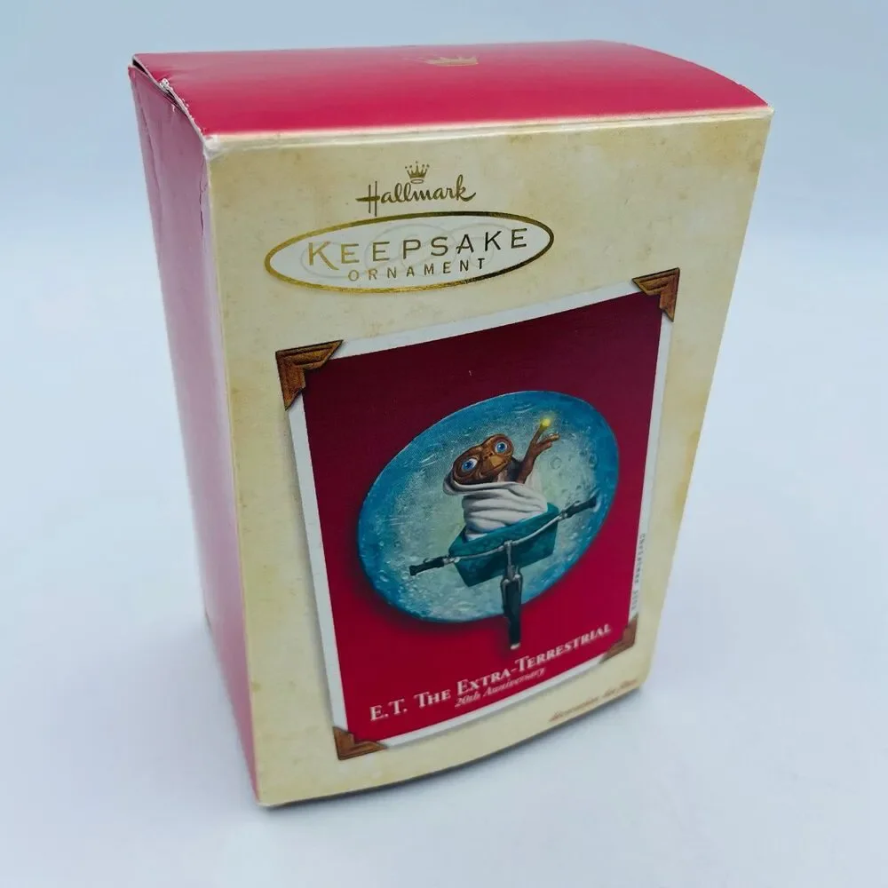 Hallmark Keepsake ET E.T. Extra Terrestrial 20th Anniversary Christmas Ornament